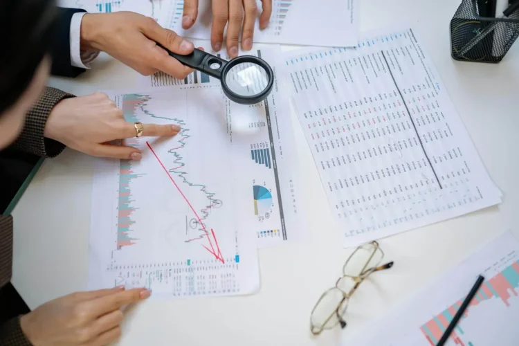 Remote Work Monitoring: Tools and Approaches for HR and Business